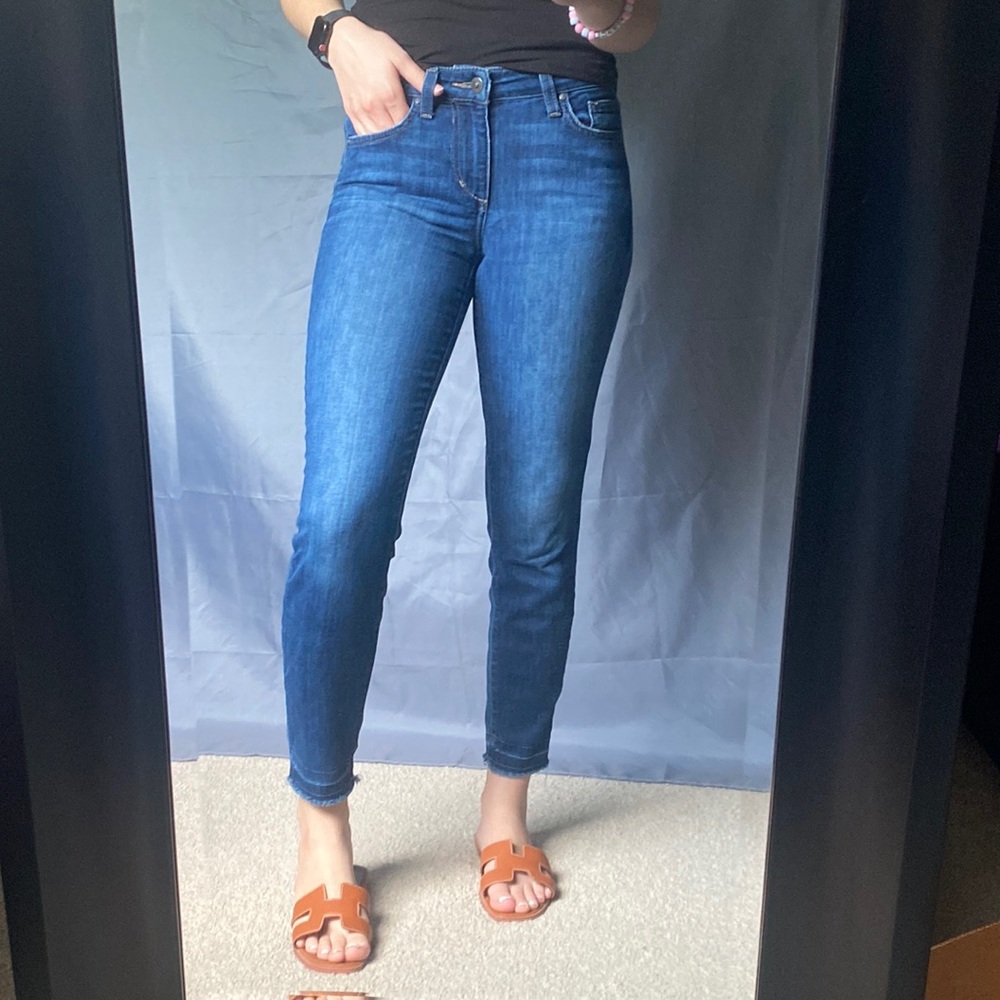 Joes Jeans Size 25 Blue Denim Wash Jeans Frayed Ankles Raw Hem